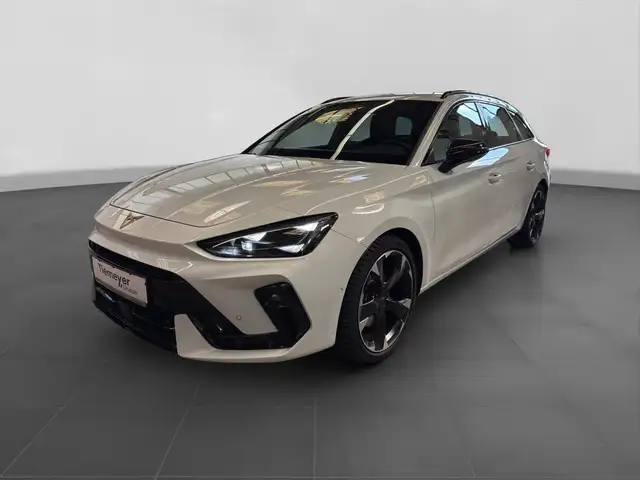 Cupra Leon view 2