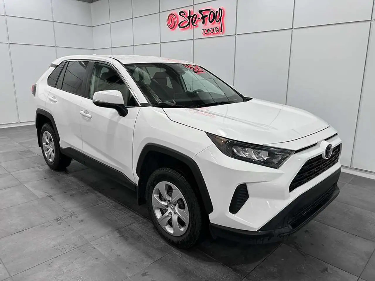 2023 Toyota RAV 4