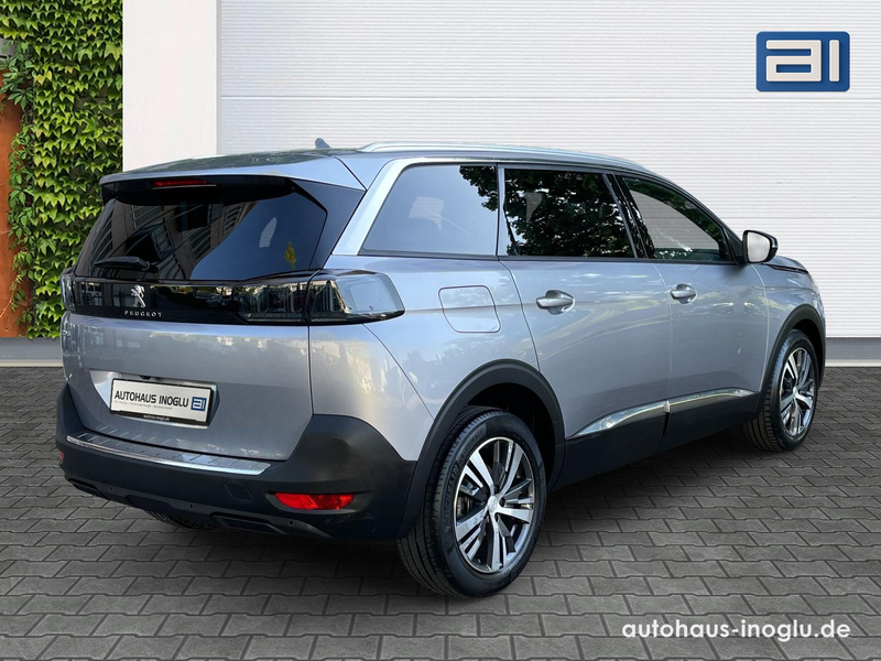 Peugeot 5008 1.5 Blue-HDI FAP Allure Pack AT 7-Si+Navi+R-Kam+ — photo 9