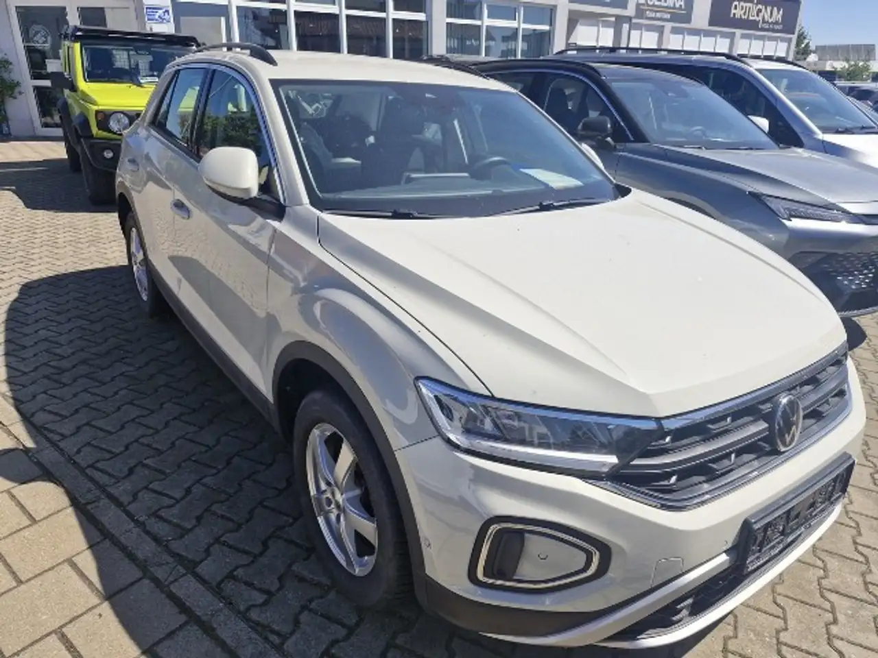 Volkswagen T-Roc 1,5 TSI Life 8-fach bereift Kamera 2022