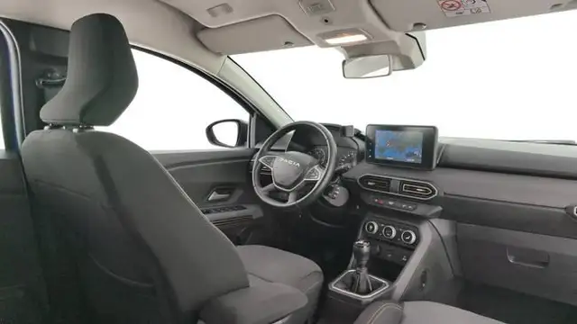Dacia Sandero view 2