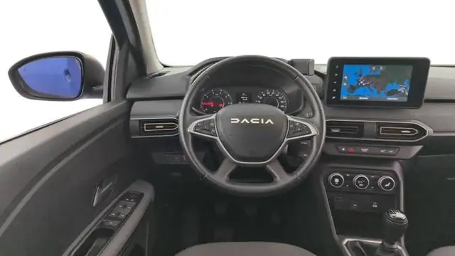 Dacia Sandero view 3