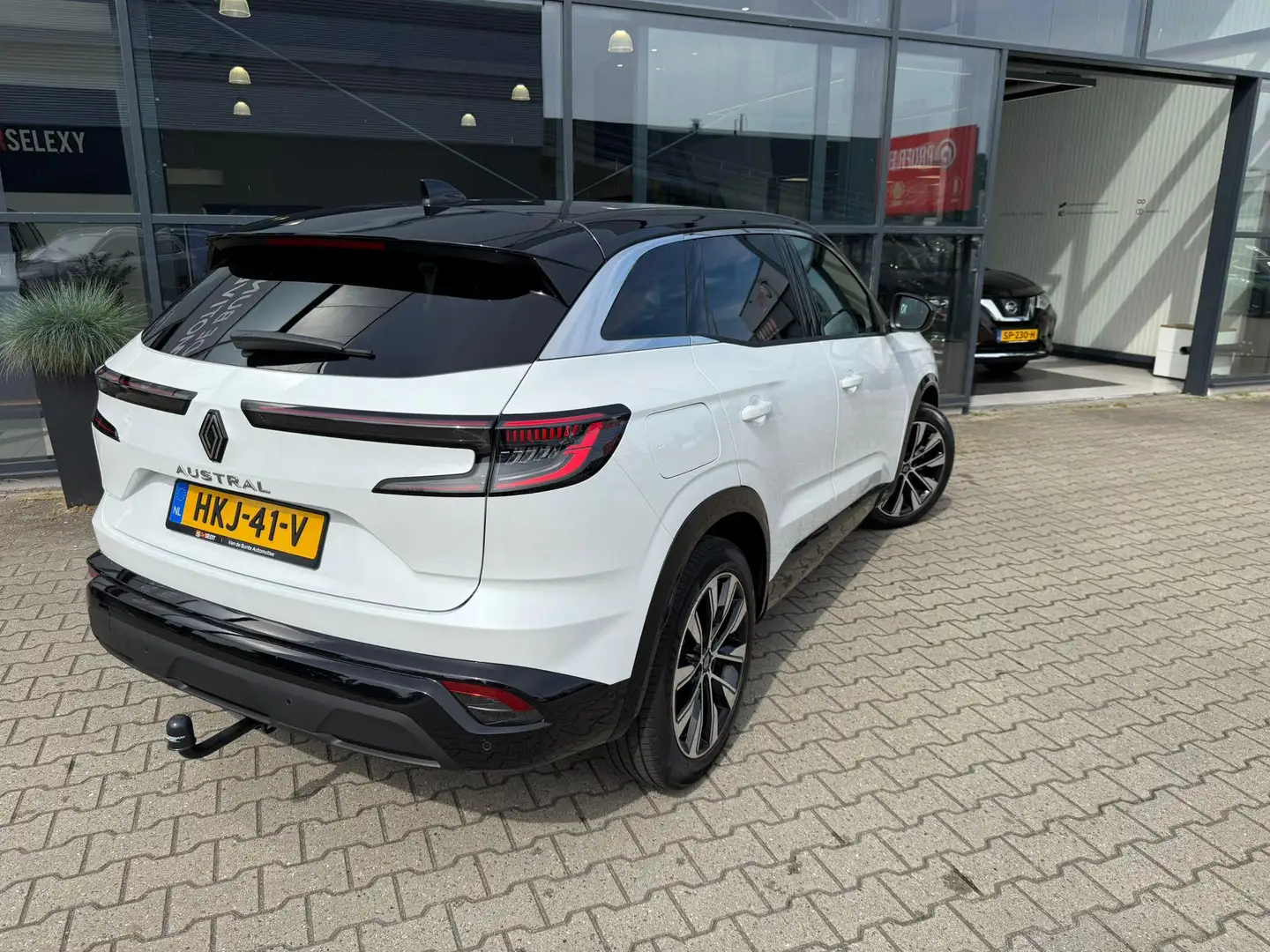 Renault Austral 1.2 mild hybrid 160 X-Tronic techno *Trekhaak* Weiß - 2