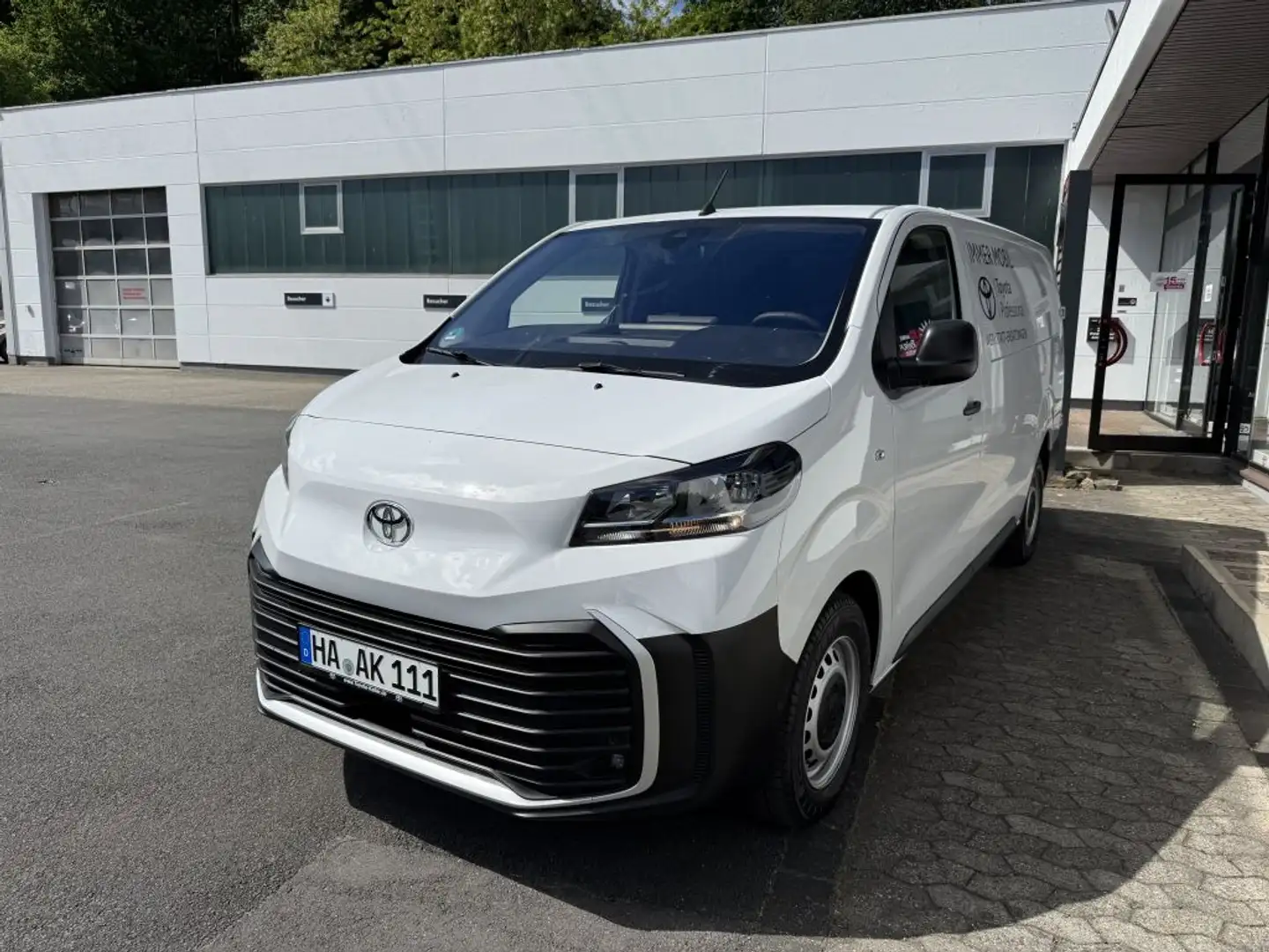 Toyota Proace 2,0-l-D-4D L1 Meister Weiß - 2