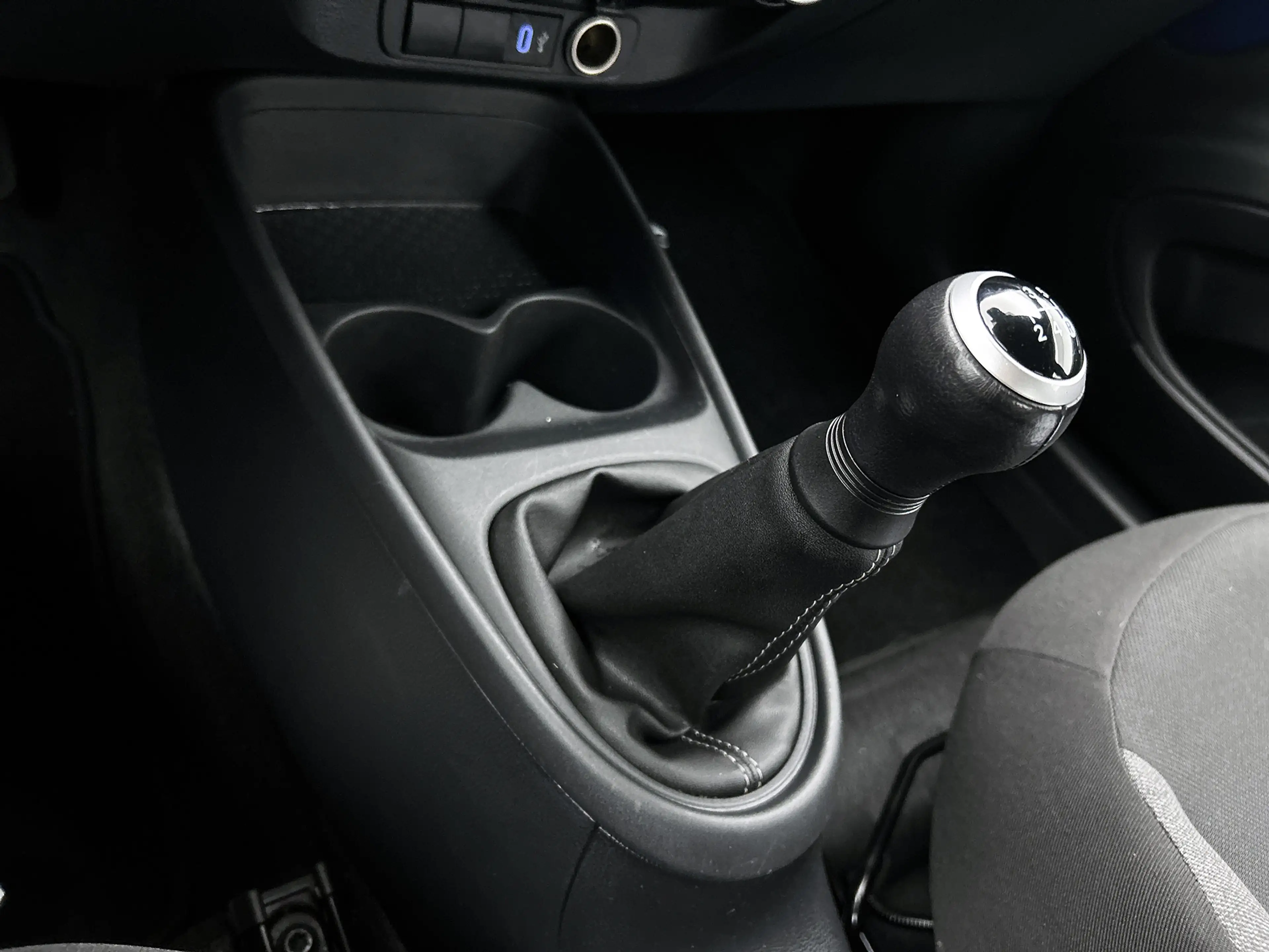 Toyota Aygo X 1.0 VVT-i MT Play | BTW voertuig | Dealer onderhou — photo 12
