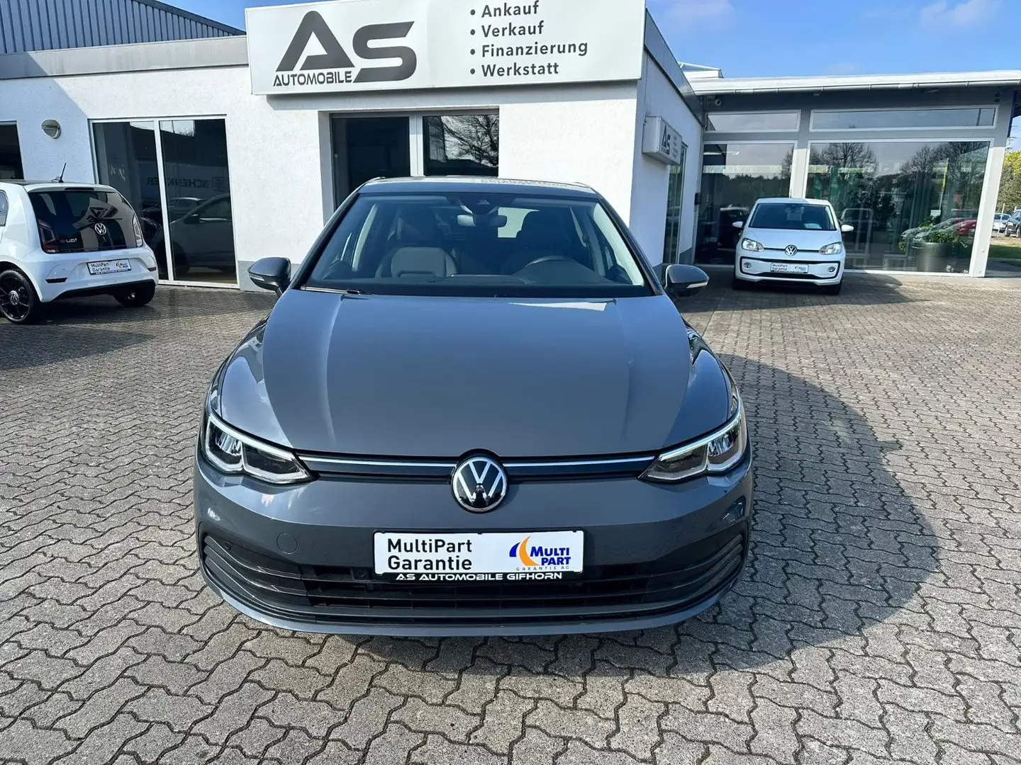 Volkswagen Golf VIII 1.0 TSI Life Navi App R.Kamera LED Gris - 2