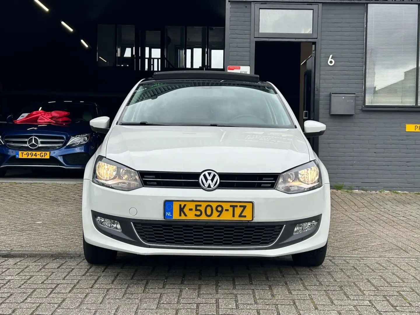 Volkswagen Polo 1.4-16V Comfortline/Pano/Parkeersensoren/APK Weiß - 2