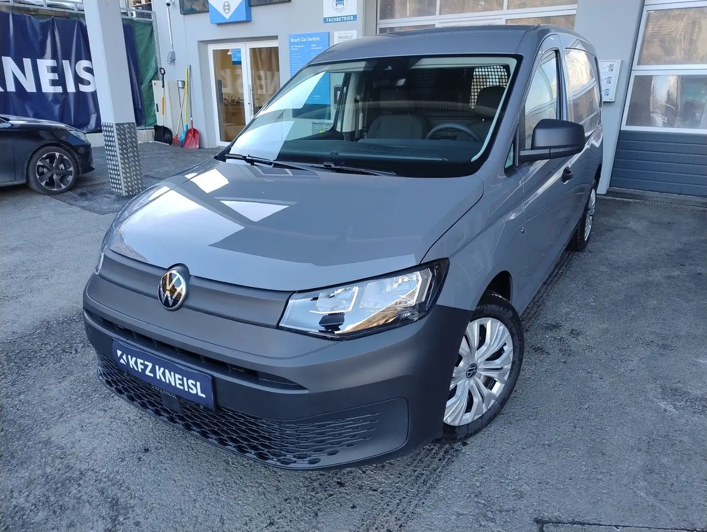Volkswagen Caddy  Cargo Maxi TDI 4Motion Grau - 2