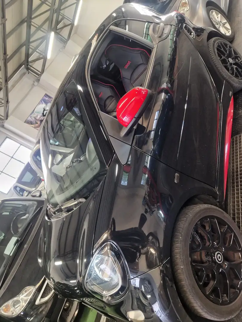 smart forTwo NIGHTRUNNER 90cv strafull BLACK FRIDAY Nero - 2