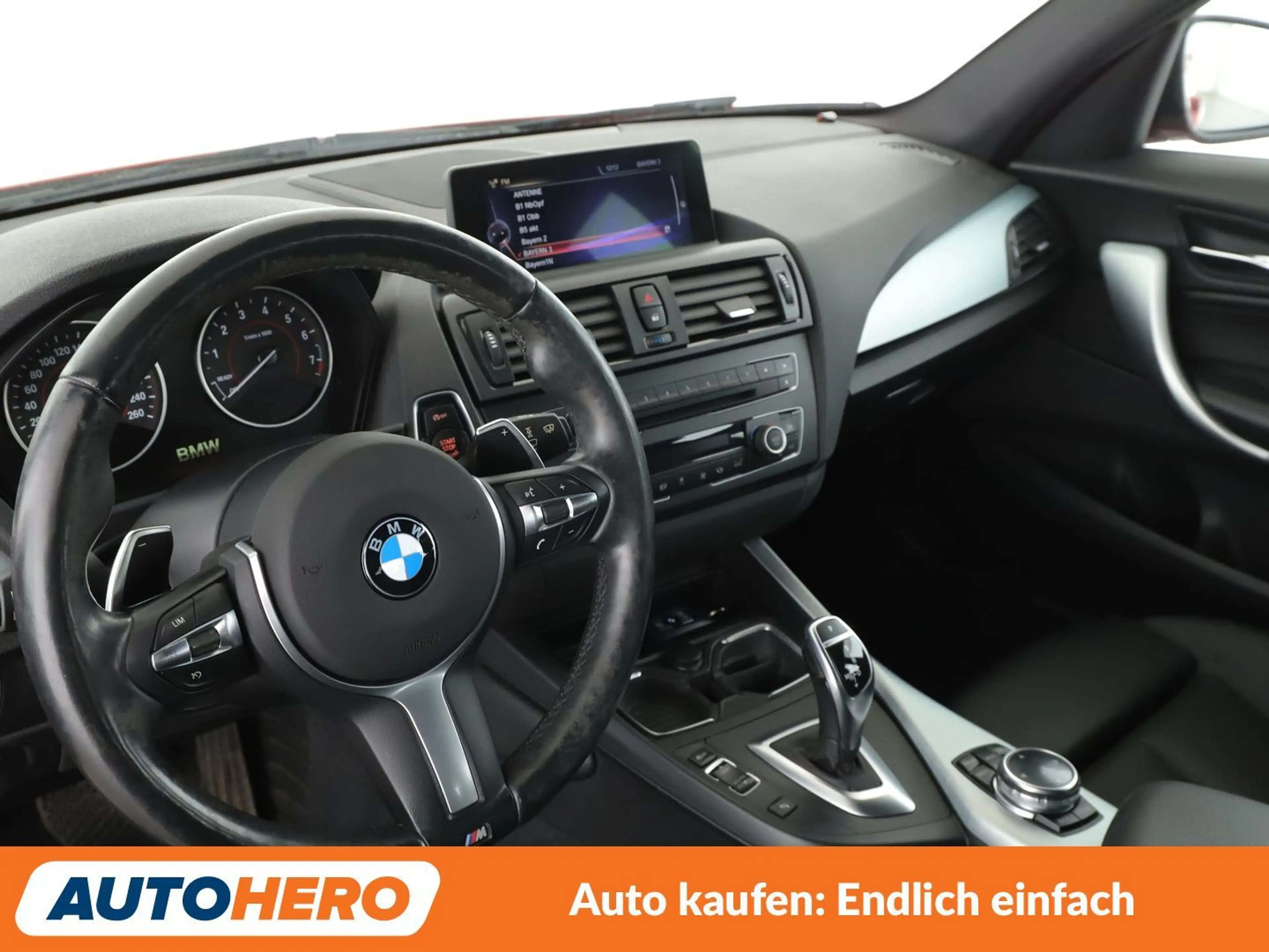 BMW 125 125i M Sport Aut.*NAVI*BI-XENON*TEMPO*PDC*SHZ* — photo 11