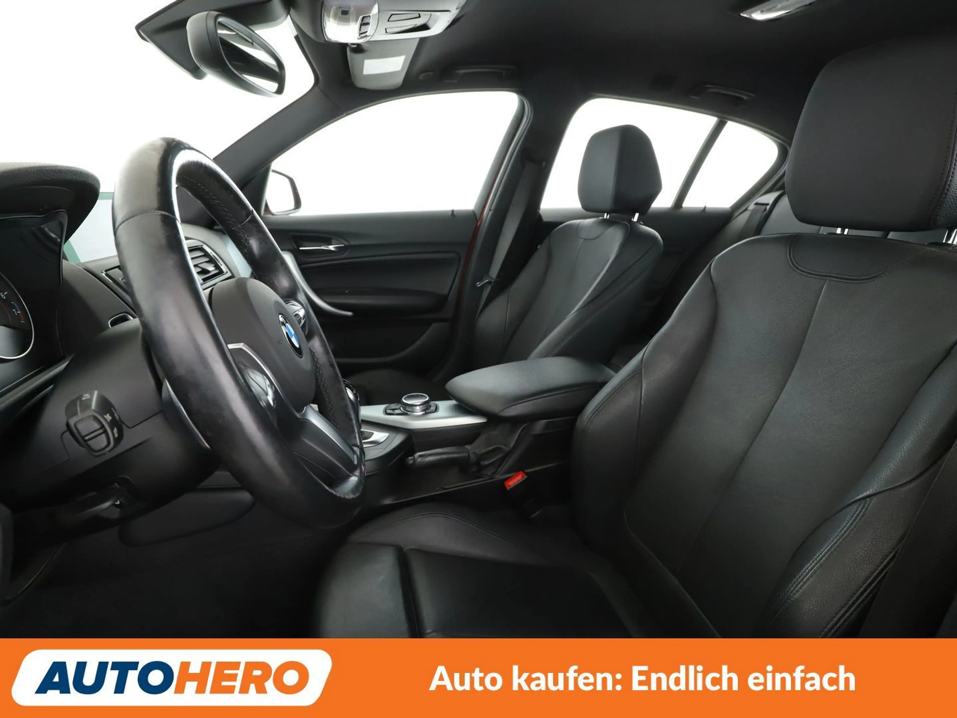 BMW 125 125i M Sport Aut.*NAVI*BI-XENON*TEMPO*PDC*SHZ* — photo 10