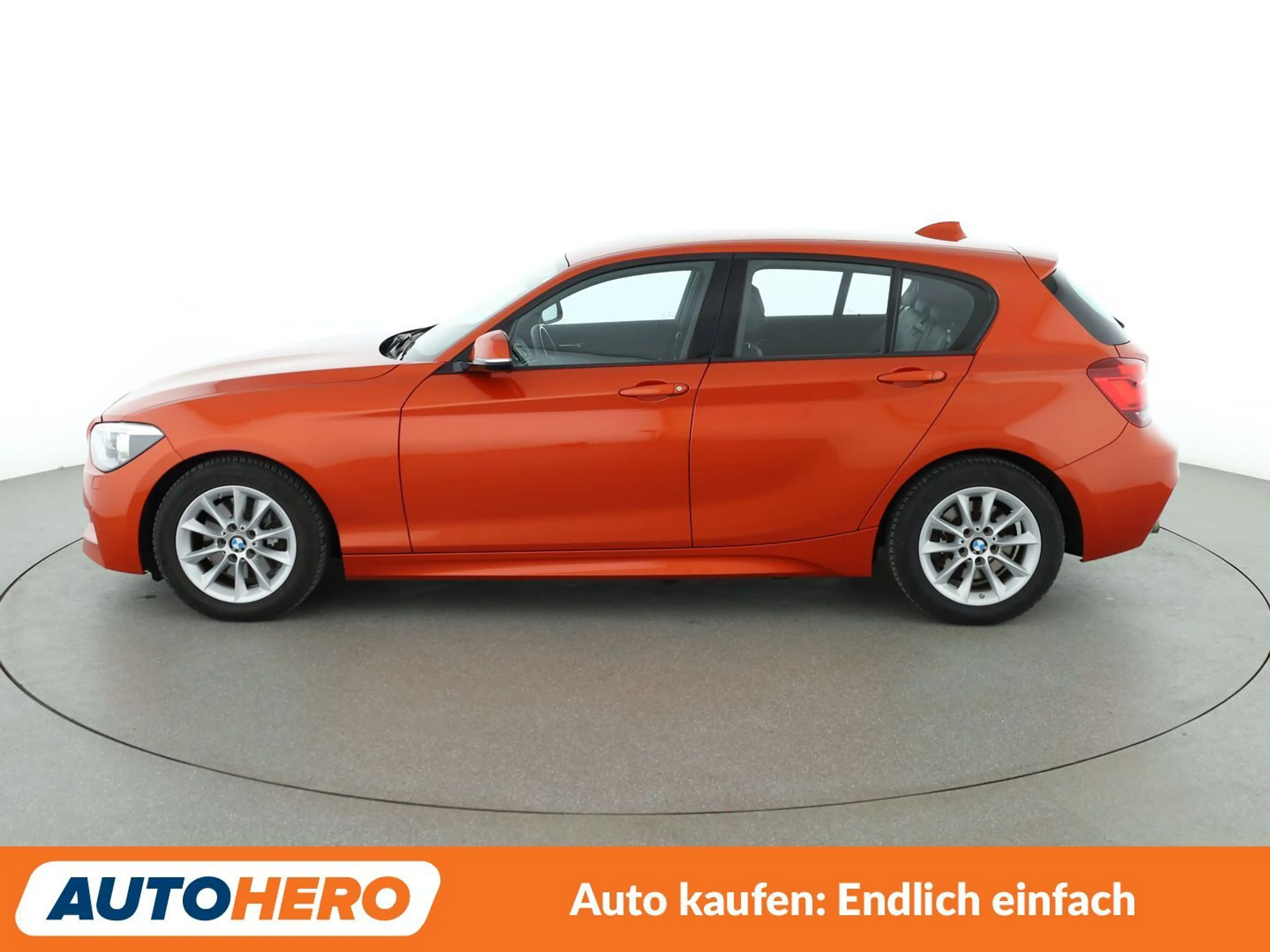 BMW 125 125i M Sport Aut.*NAVI*BI-XENON*TEMPO*PDC*SHZ* — photo 3