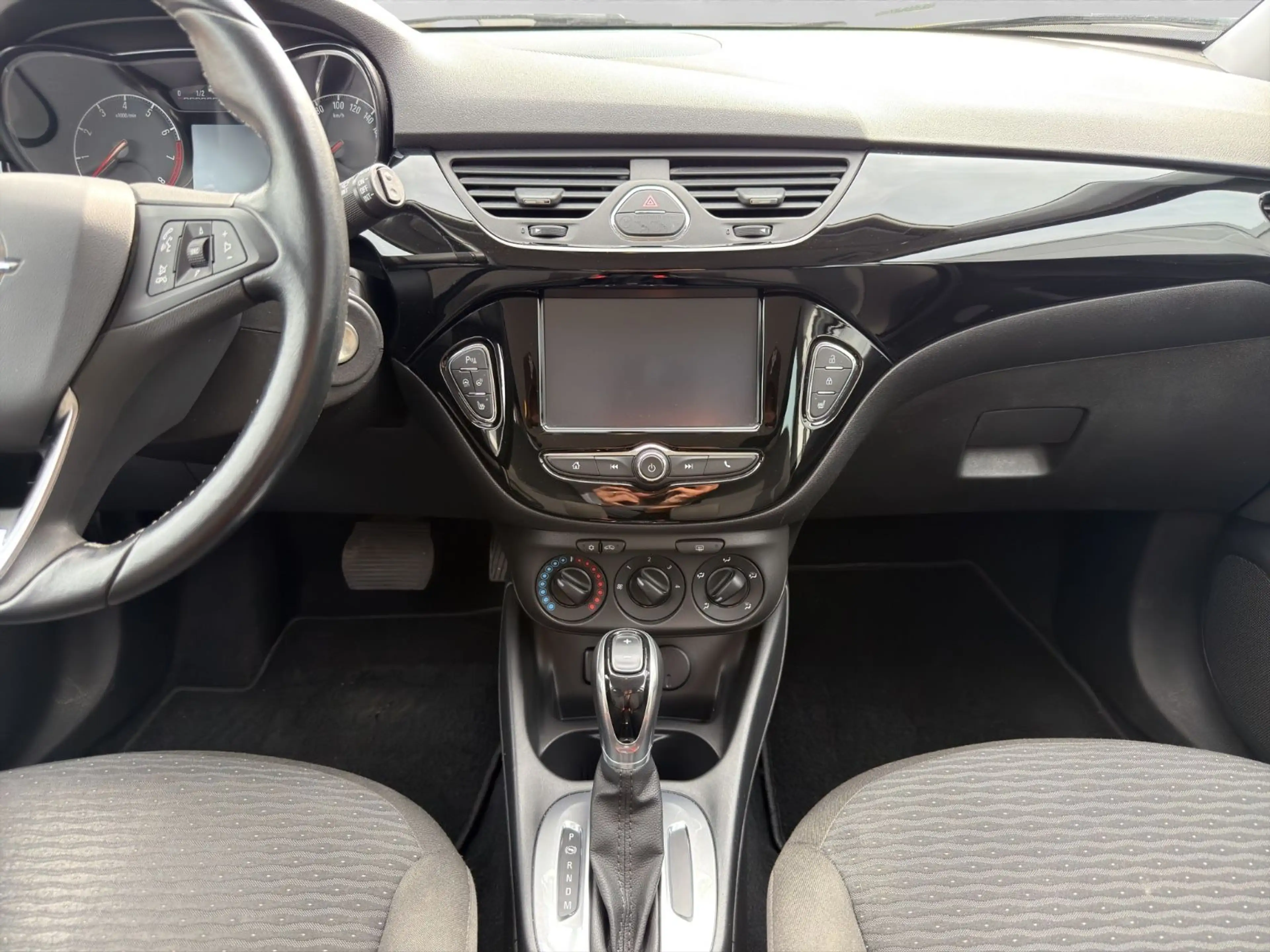 Opel Corsa E Drive Automatik PDC Shz Klima Touch — photo 15