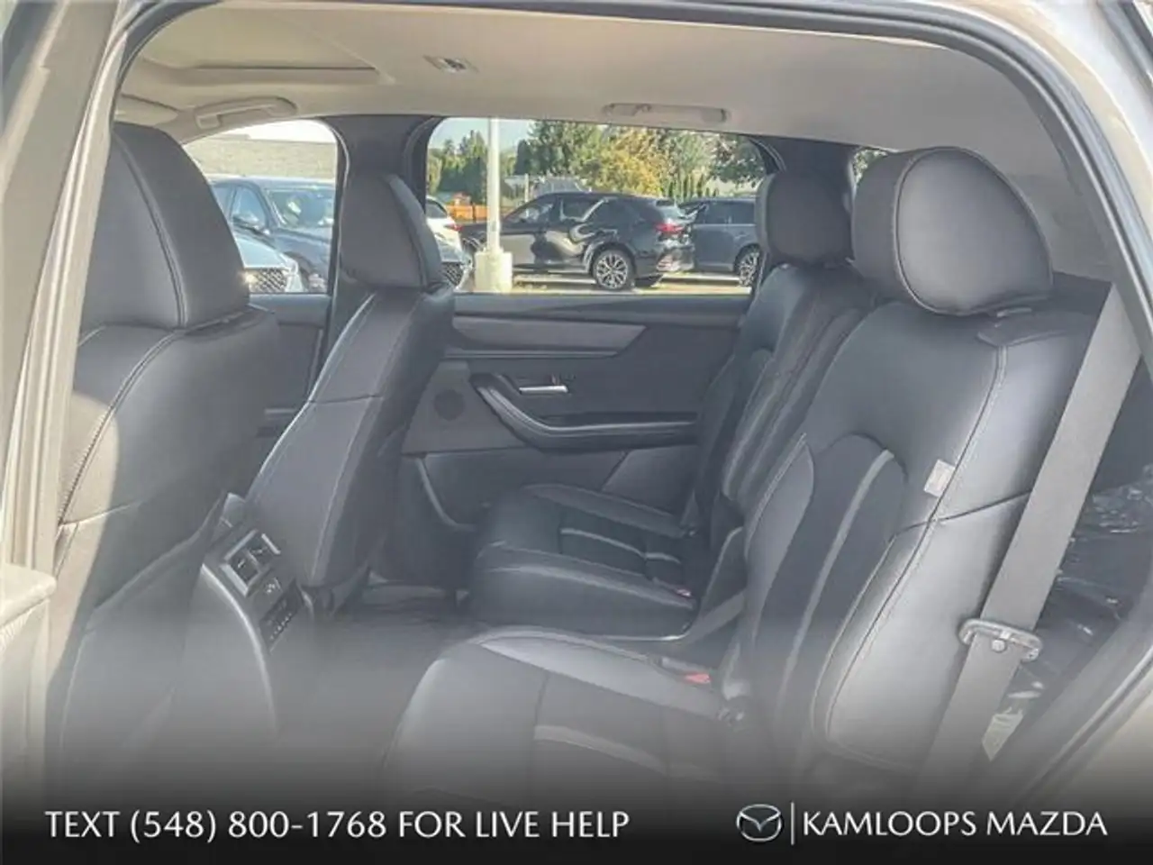Mazda CX-90 PHEV снимка Mazda CX-90 PHEV
