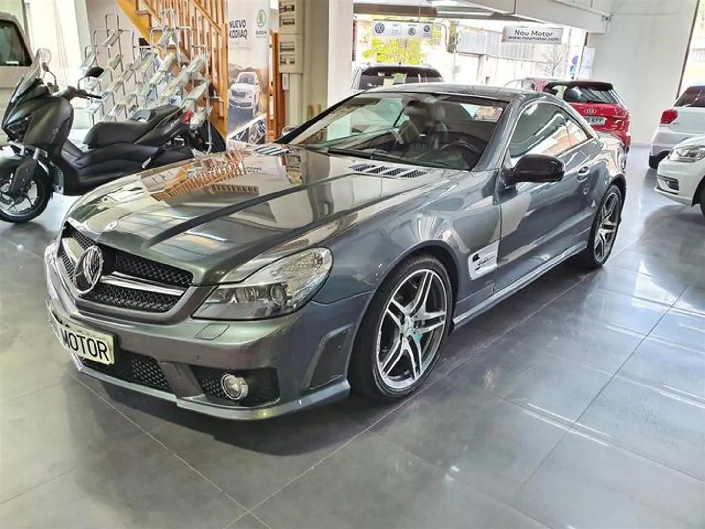 Mercedes-Benz SL 63 AMG 7G Gris - 1