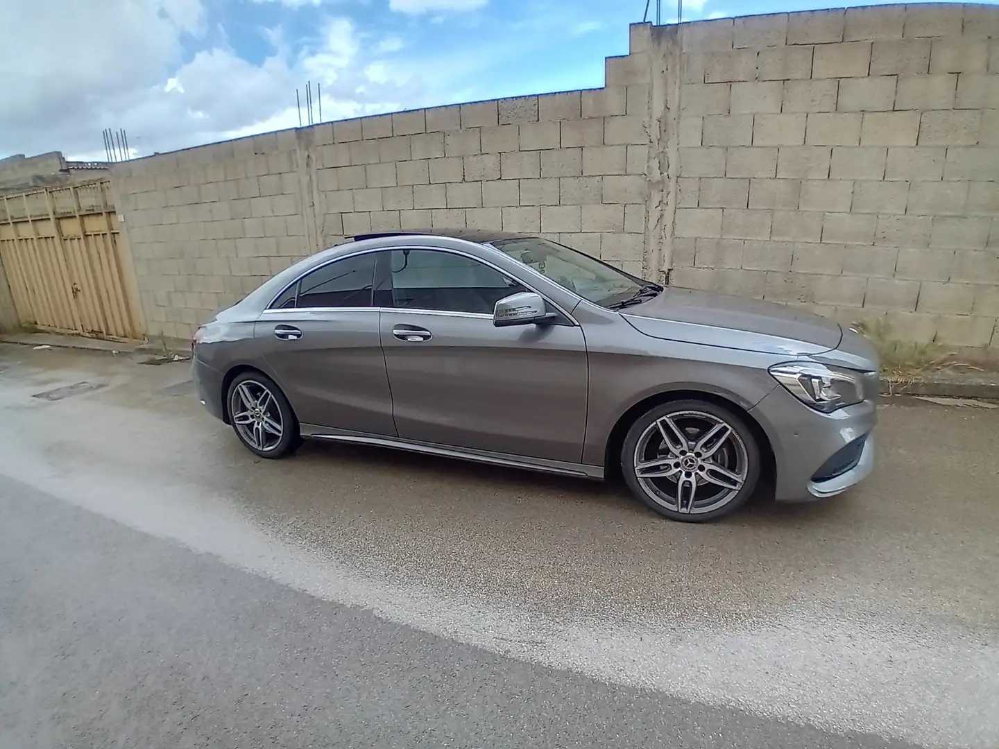 Mercedes-Benz 200 cla 200 premium amg - 2