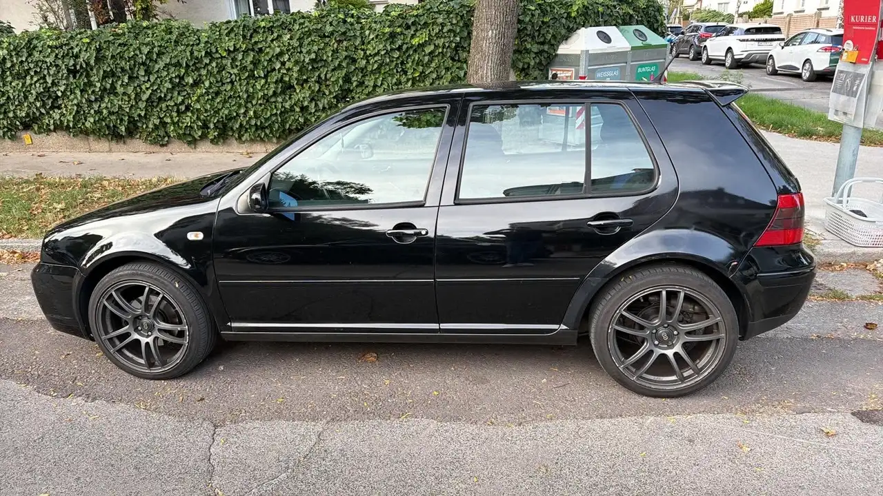 Volkswagen Golf 4 1,9TDI Highline, foto 2