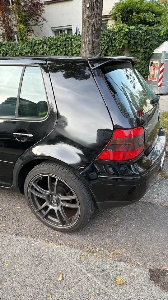 Volkswagen Golf 4 1,9TDI Highline, foto 3