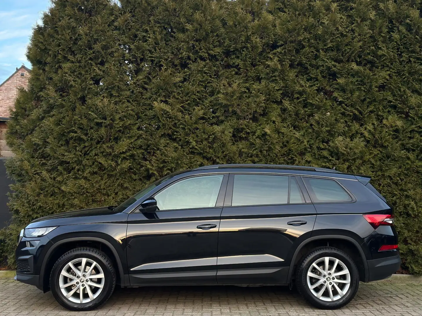 Skoda Kodiaq 1.5 TSI Edition CarPlay Camera Facelift Zwart - 2