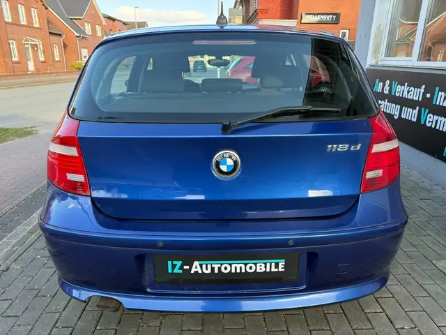 BMW 1 Series view 7