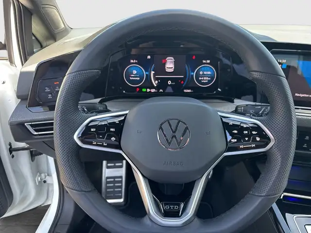 Volkswagen Golf view 13