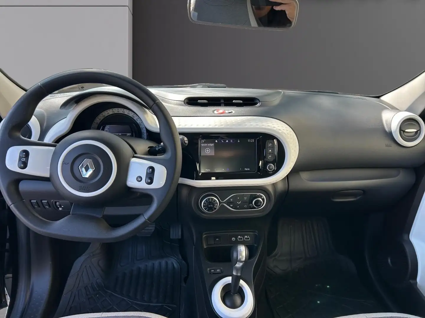 Renault Twingo Authentic Schwarz - 2