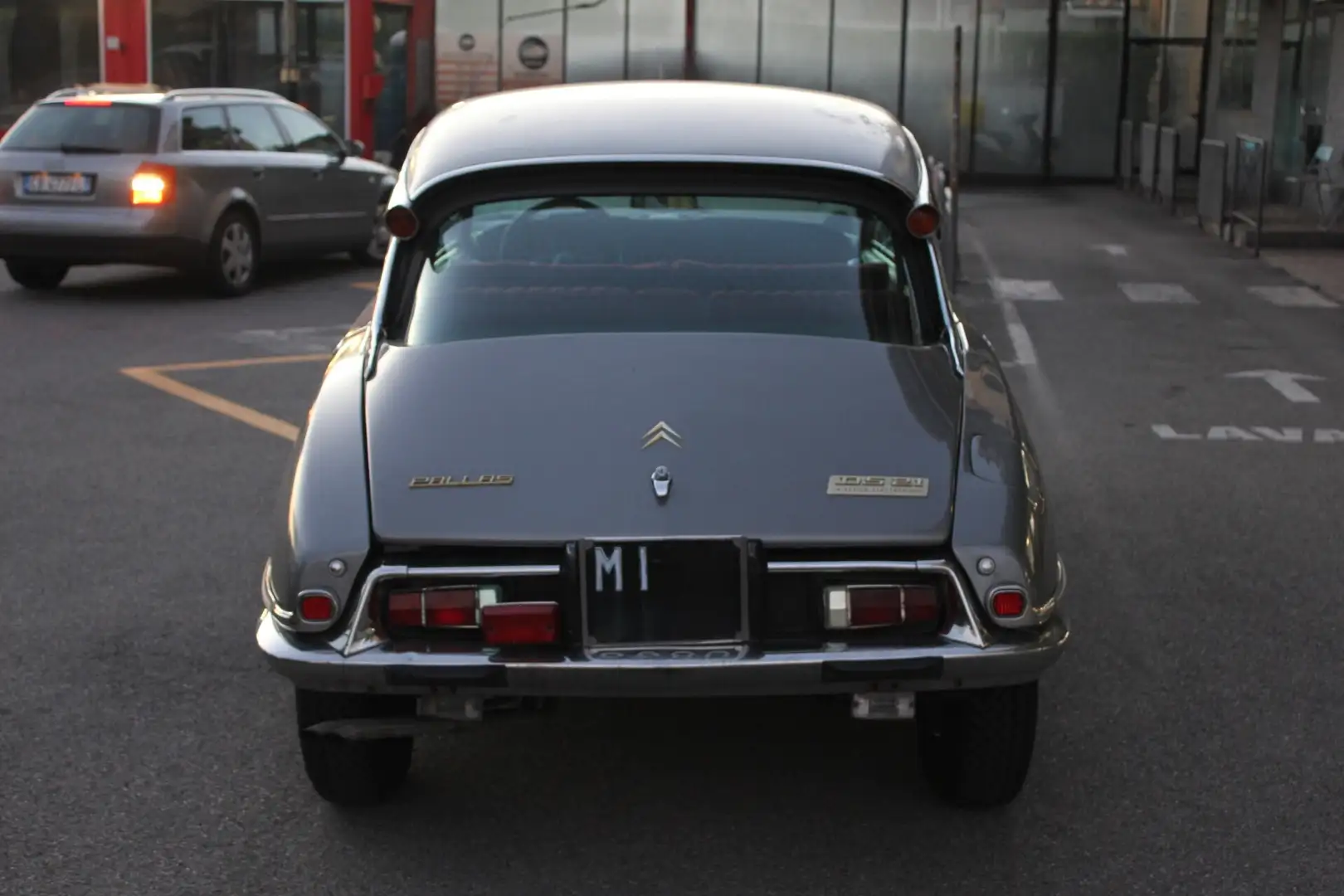 Citroen DS CITROËN DS 21 PALLAS VERSIONE JUBILEE TARGA MIN8. Grey - 2