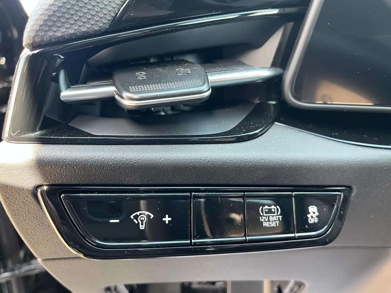 Kia Niro снимка Kia Niro