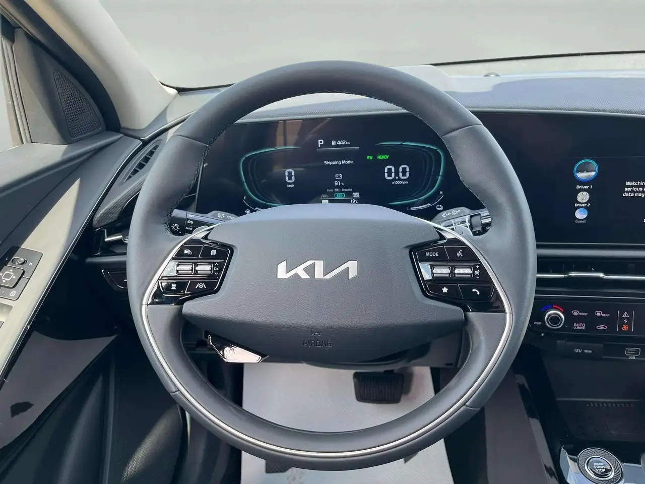Kia Niro снимка Kia Niro