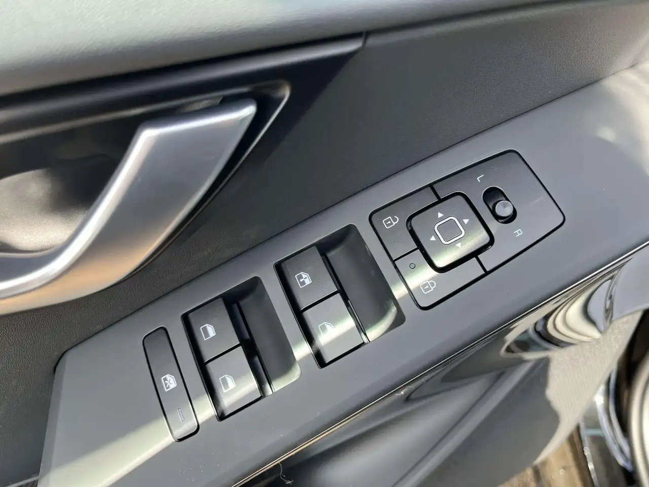Kia Niro снимка Kia Niro