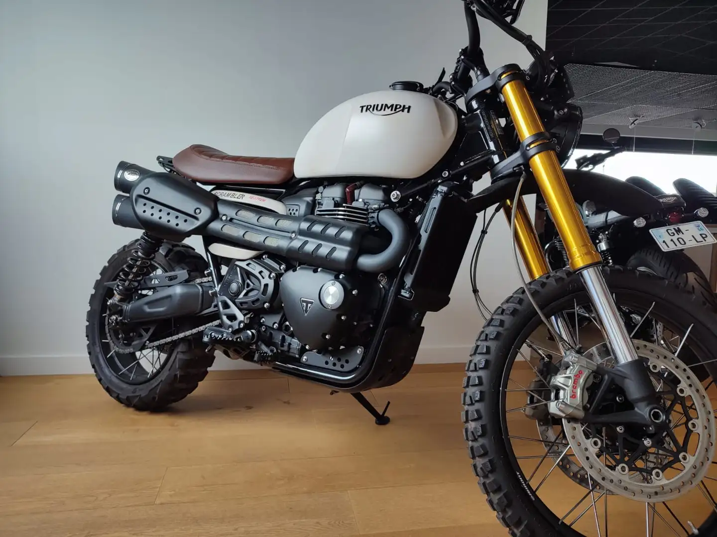 Triumph Scrambler - 2