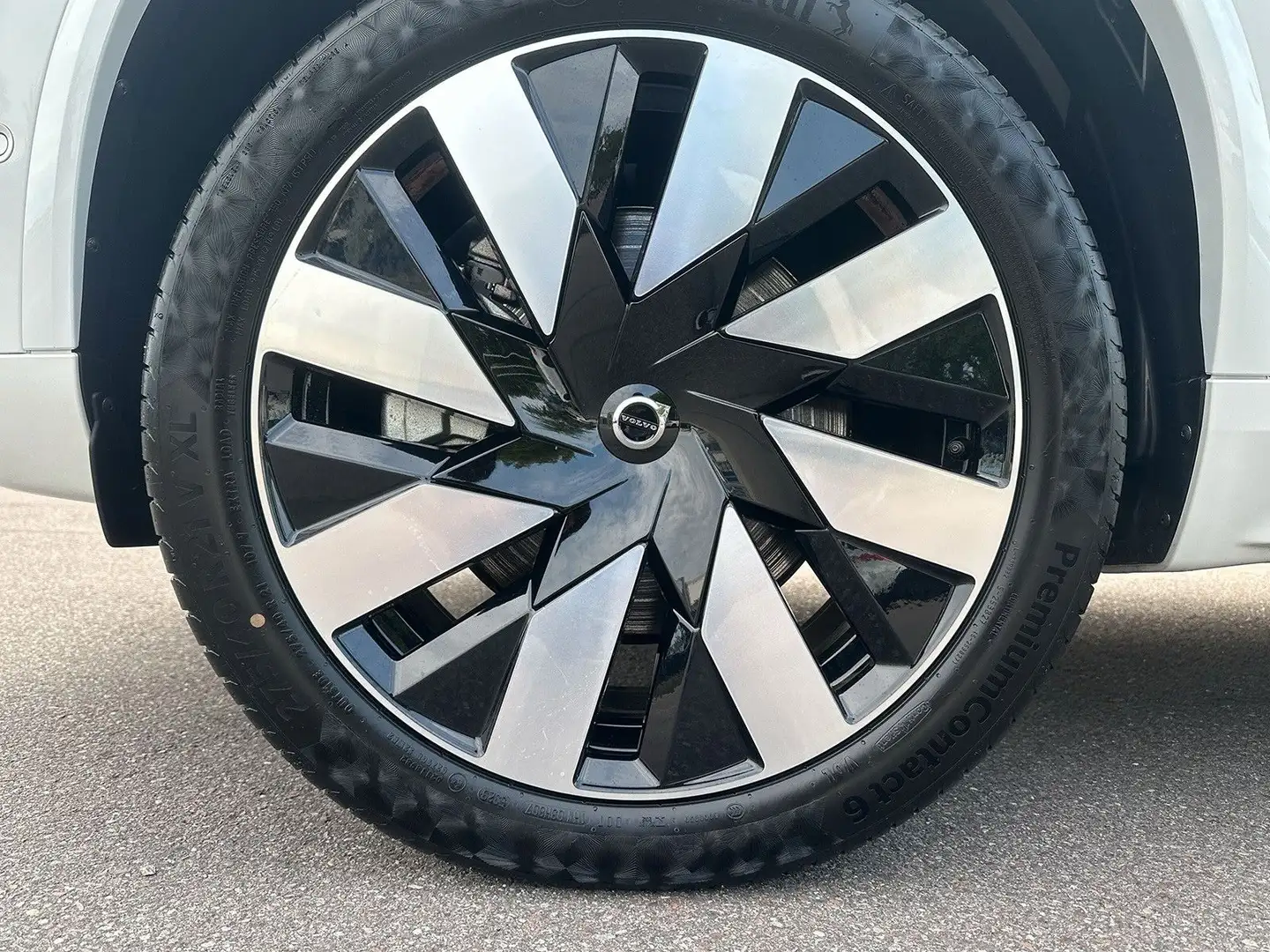 Volvo XC90 T8 AWD Recharge Ultimate Bright 7-Sitzer SD Weiß - 2