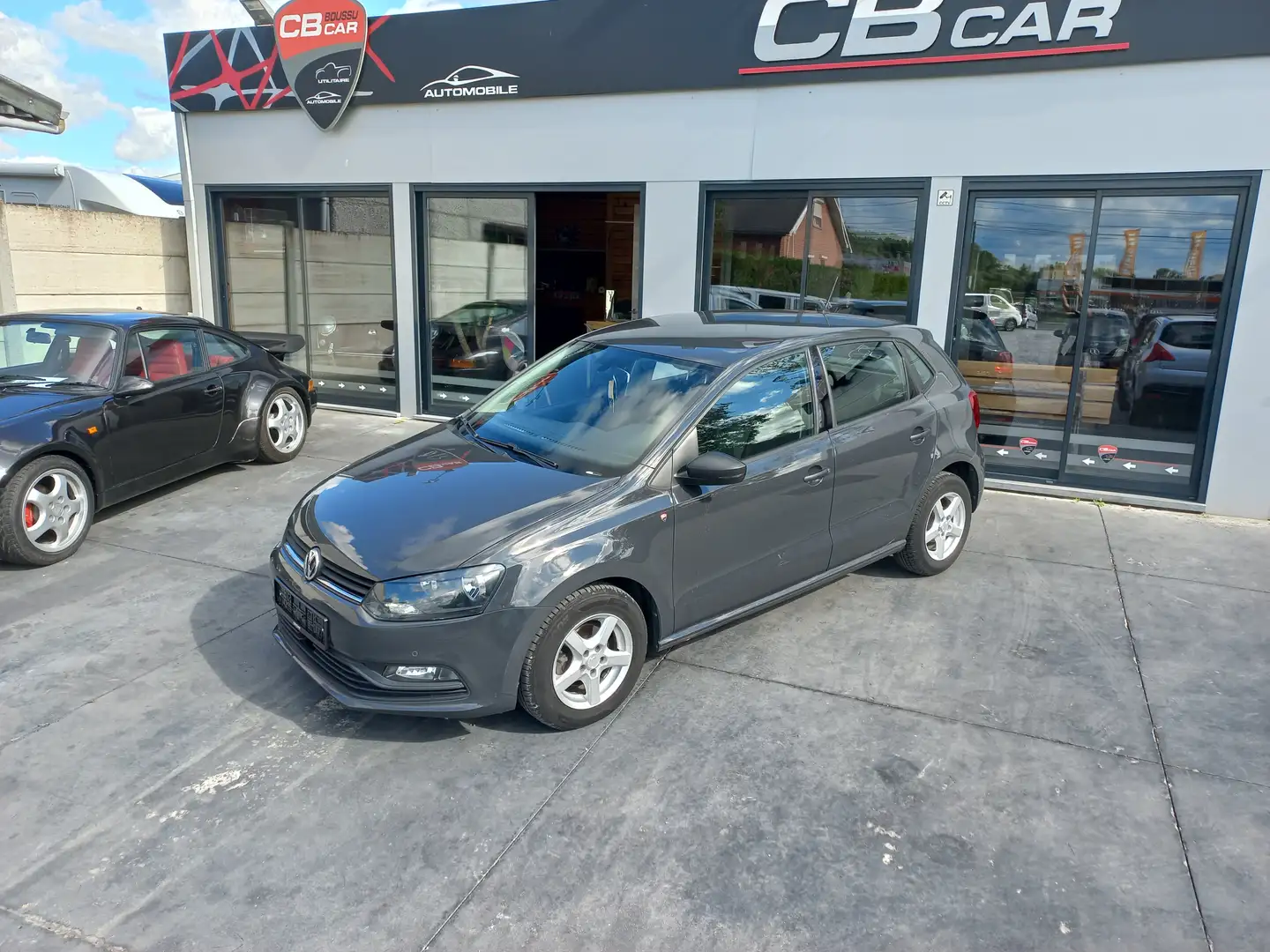 Volkswagen Polo Polo 1.0i Negro - 1