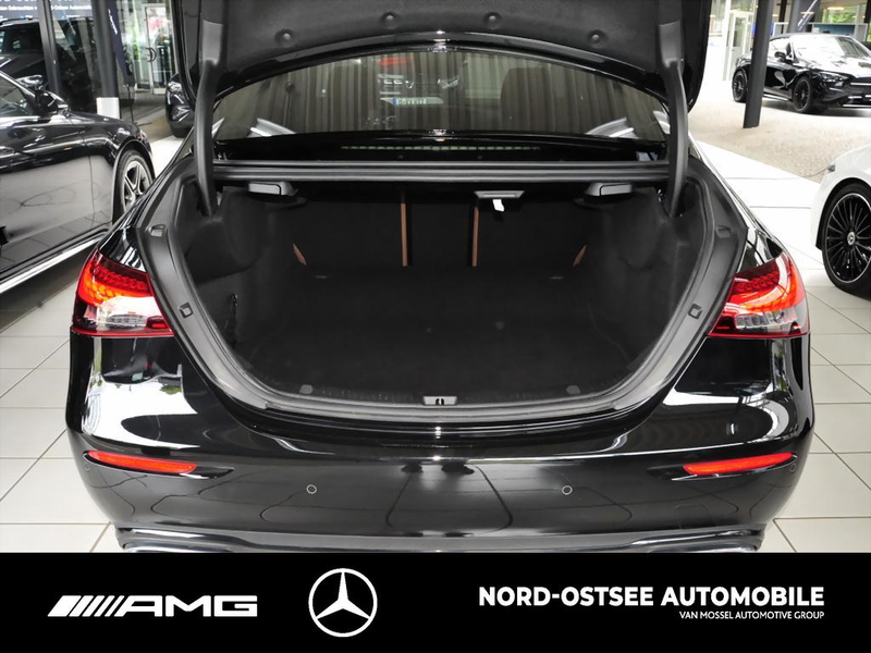 Mercedes-Benz E 450 4M AVANTGARDE 360 ACC PDC MULTIBEAM PANO — photo 14