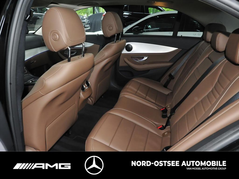 Mercedes-Benz E 450 4M AVANTGARDE 360 ACC PDC MULTIBEAM PANO — photo 11