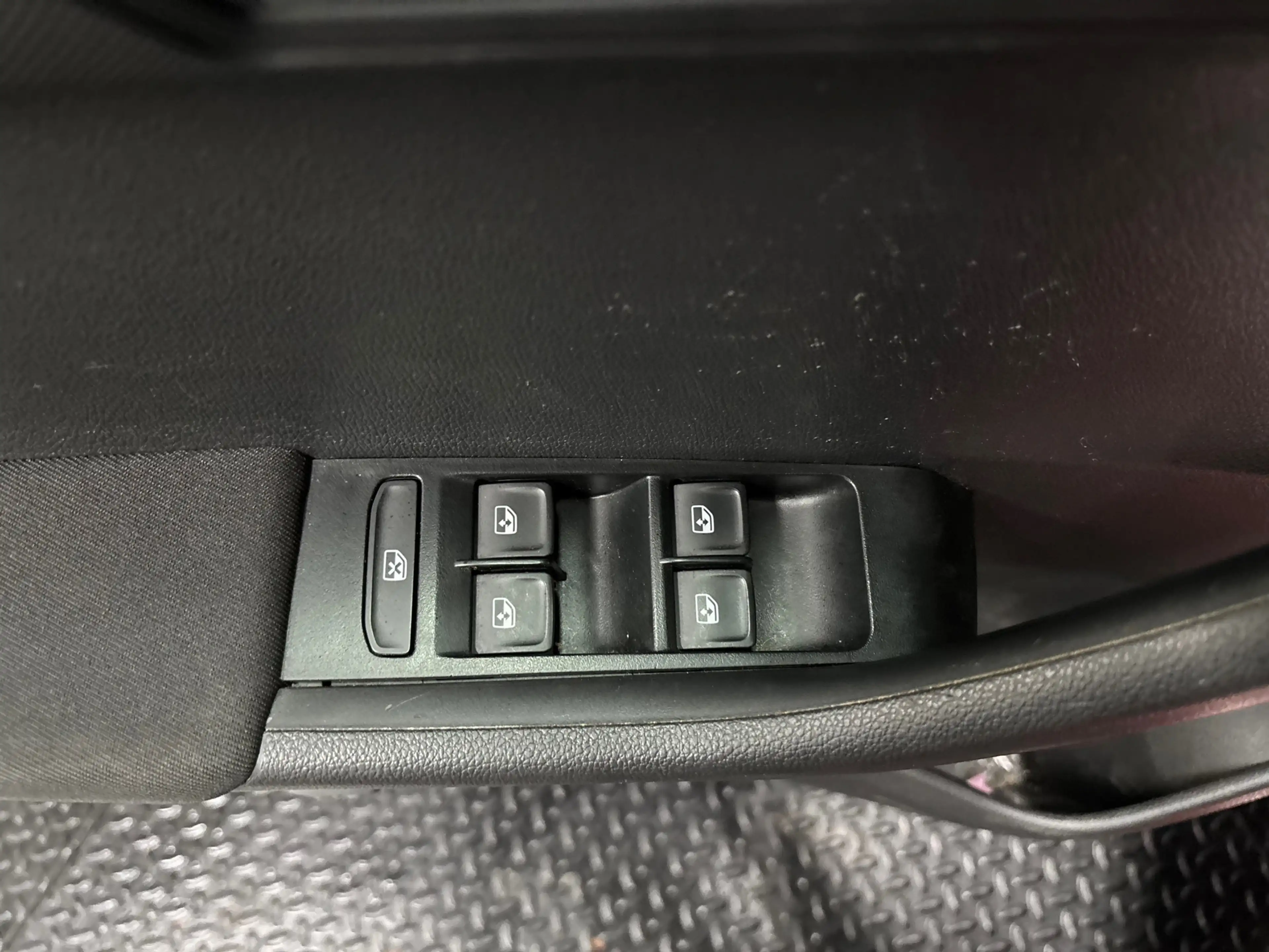 Skoda Fabia Combi 1.0 TSI Business Edition Navi | Clima | Crui — photo 18