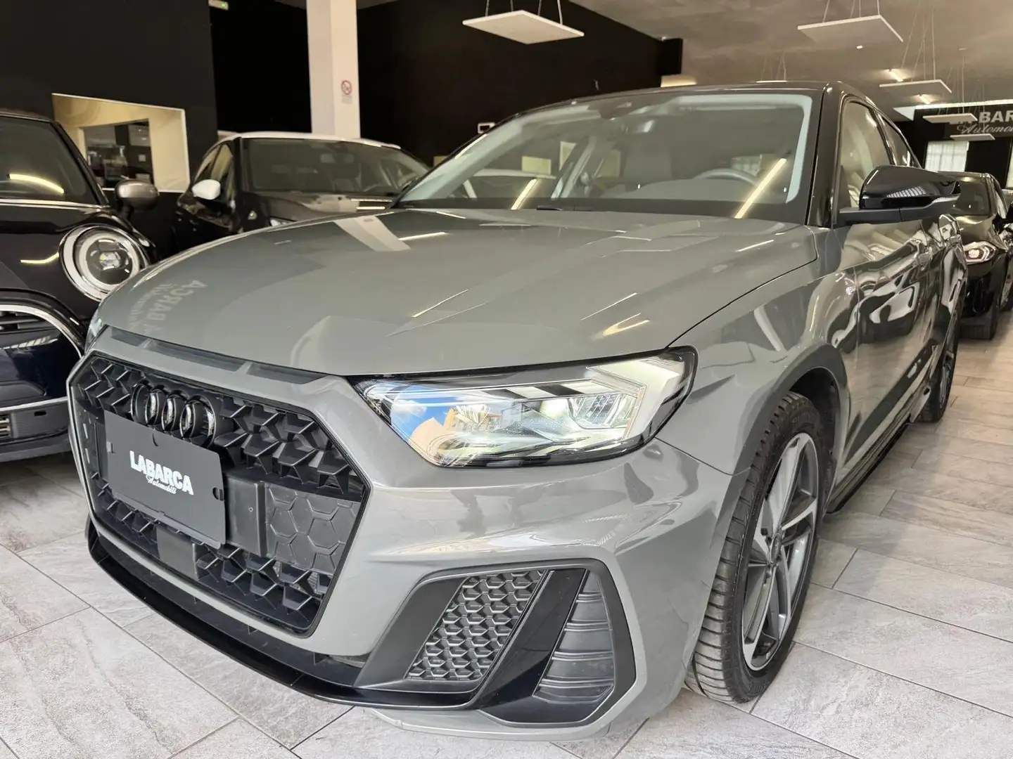 Audi A1 SPB 30 TFSI Identity Black S Line Szürke - 2