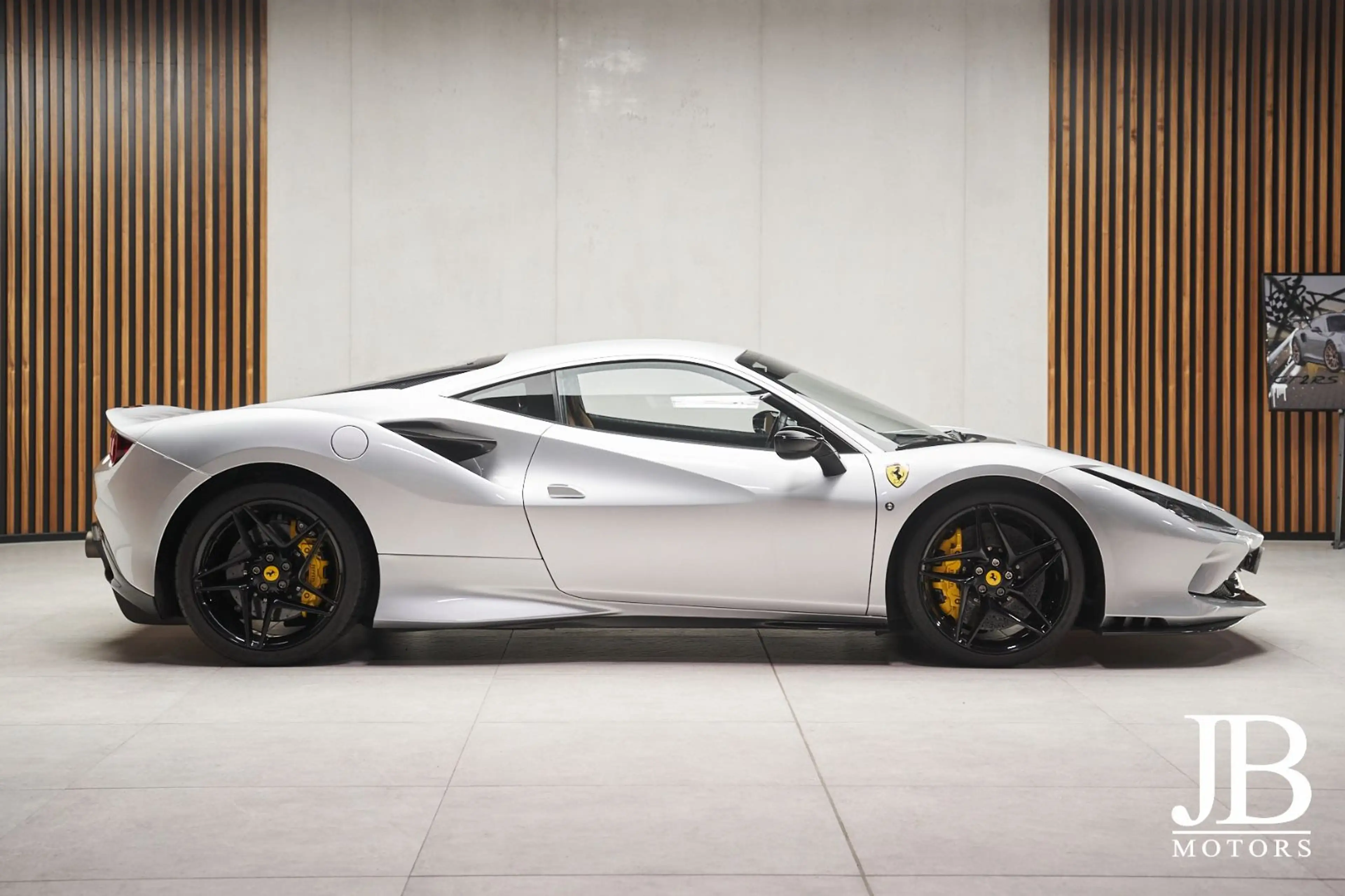 Ferrari F8 Tributo Carbon Lift Racing Seat CarPlay — photo 3