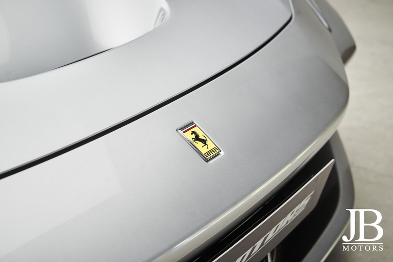 Ferrari F8 Tributo Carbon Lift Racing Seat CarPlay — photo 7
