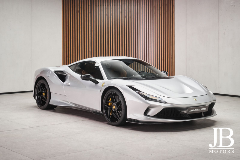 Ferrari F8 Tributo Carbon Lift Racing Seat CarPlay — photo 5