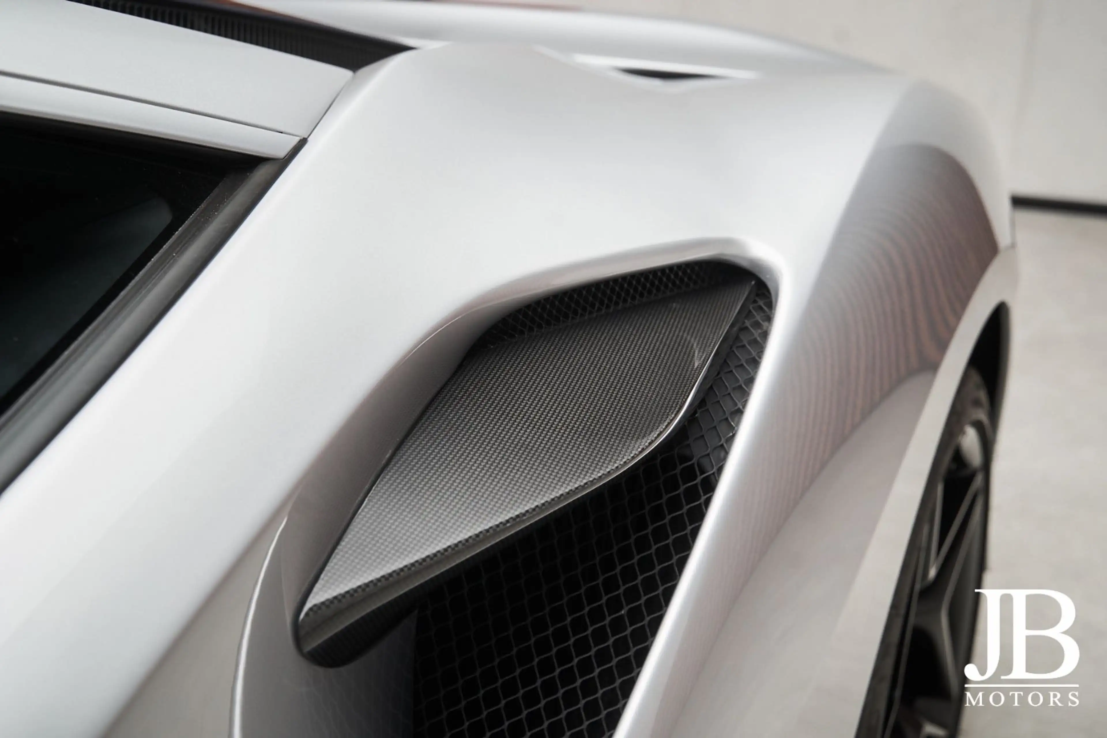 Ferrari F8 Tributo Carbon Lift Racing Seat CarPlay — photo 13