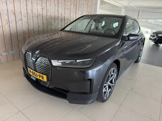 BMW iX xDrive40 Executive 77 kWh SOH 100%