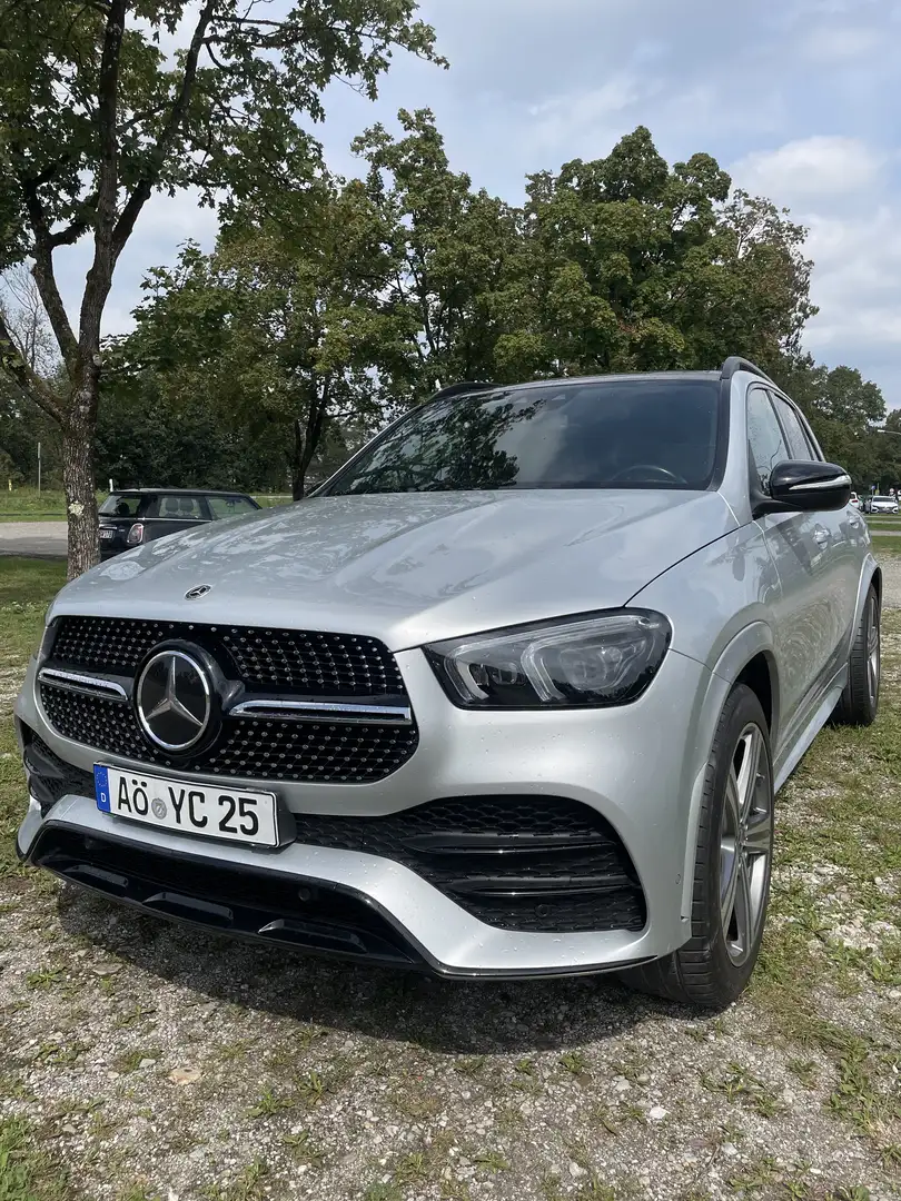 Mercedes-Benz GLE 350 d 4Matic 9G-TRONIC AMG Line - 2