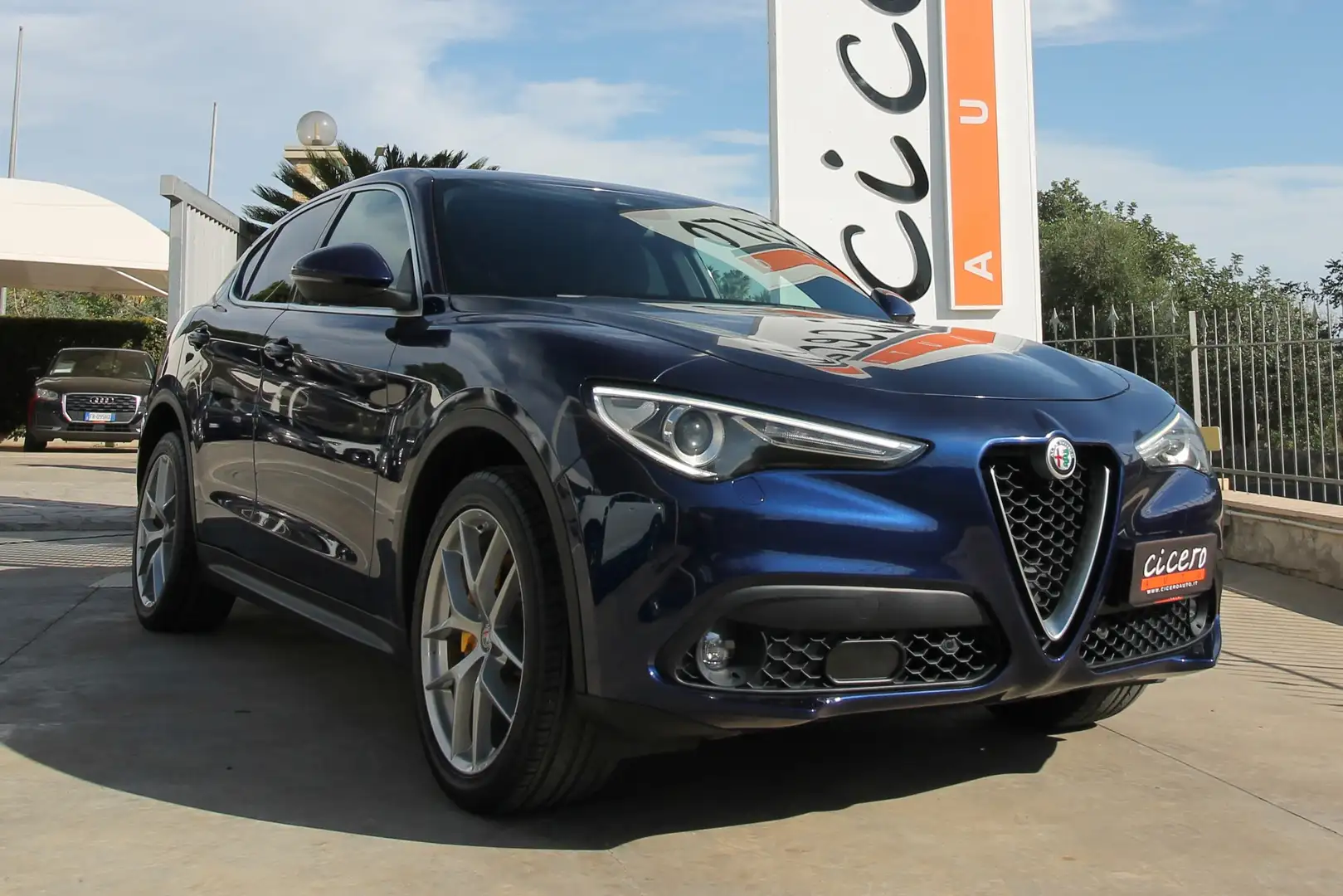Alfa Romeo Stelvio 2.2 td Executive Q4 210cv auto | 2018 Blu/Azzurro - 1