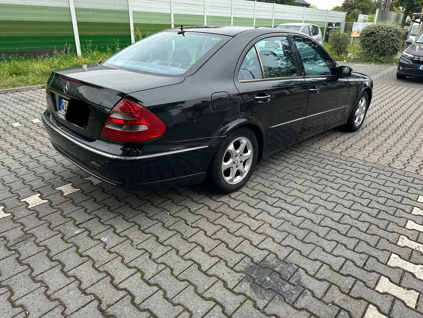 Mercedes-Benz E 280 E 280 CDI (211.020) Schwarz - 2