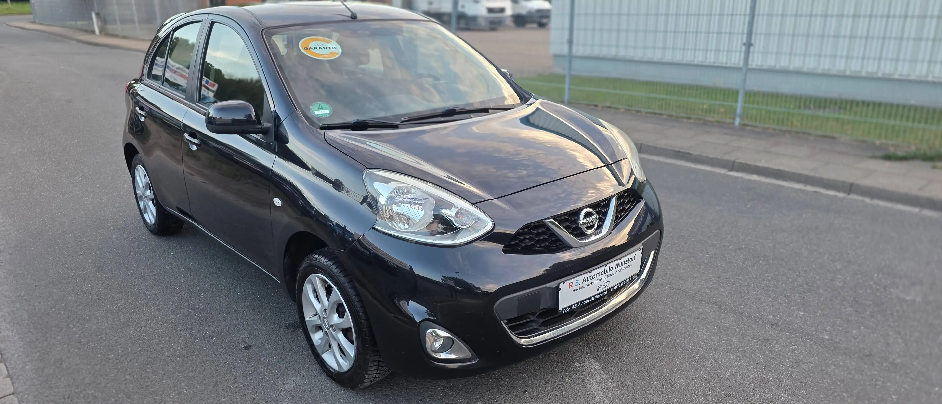 Nissan Micra — photo 2