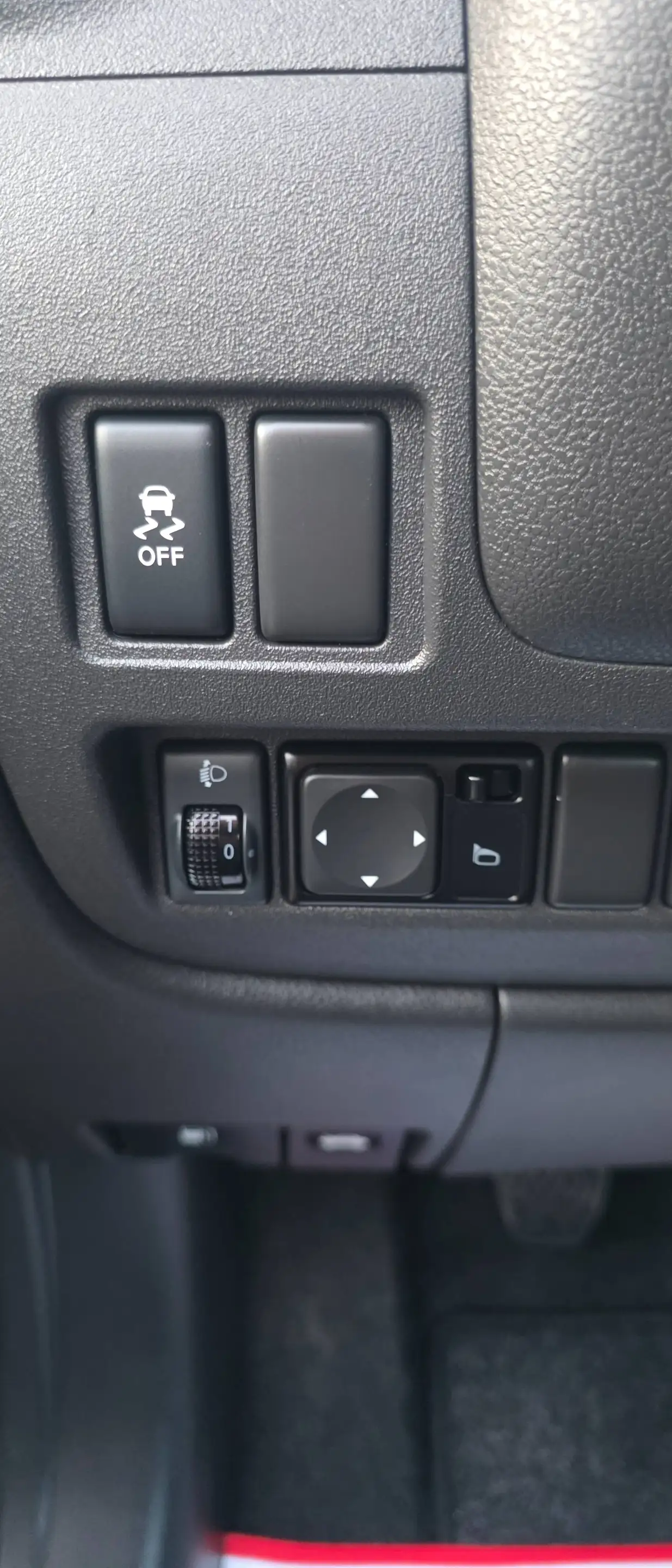 Nissan Micra — photo 13