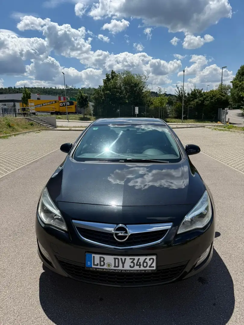 Opel Astra - 1