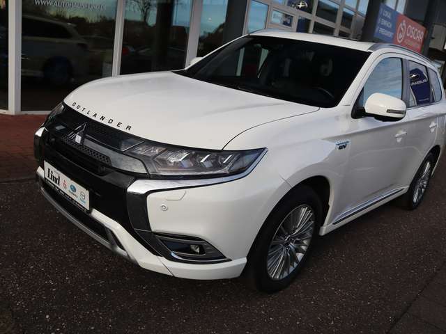 Mitsubishi Outlander PHEV Top 4WD