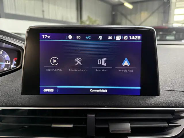 Peugeot 3008 view 11